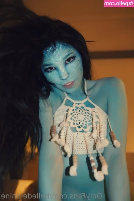 Belle Delphine [ belle-delphine-11 ] - Open your sexy mouth