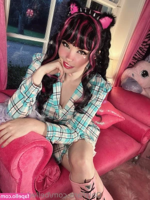 Belle Delphine [ belle-delphine-11 ] - If you wanna be my man you gotta spoil me ;3