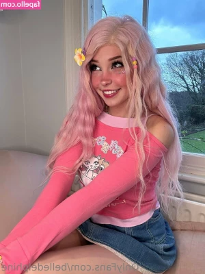 Belle Delphine [ belle-delphine-11 ] - Pic from last summer  I miss Maui