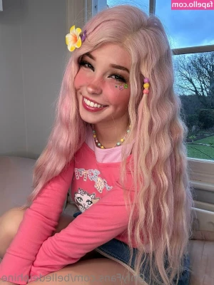 Belle Delphine [ belle-delphine-11 ] - It s sunbed season  Got to warm the skin
