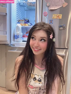 Belle Delphine [ belle-delphine-11 ] - Come pound mommy from behind. Happy Saturday baby.