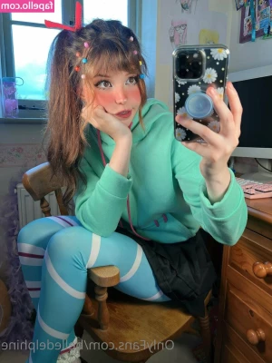 Belle Delphine [ belle-delphine-11 ] - BRAZILIAN ANAL SLUT    I m ready to make you cum    foxxieslut  FREE
