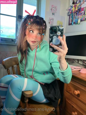 Belle Delphine [ belle-delphine-11 ] - Just finished dinner later than I thought  I m going to relax a