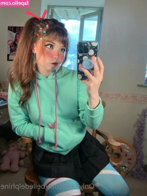 Belle Delphine [ belle-delphine-11 ] - 𝐓𝐈𝐏  𝟒𝟎 𝐅𝐎𝐑 𝟏𝟎 𝐎𝐅 𝐌𝐘