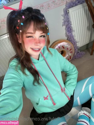 Belle Delphine [ belle-delphine-11 ] - Showing off my best ASSet ;) How is everyone doing this weekend? I've