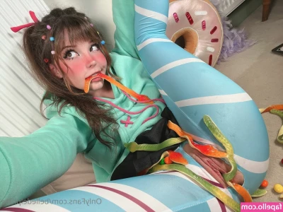 Belle Delphine [ belle-delphine-11 ] - Funny driving