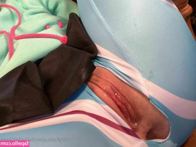 Belle Delphine [ belle-delphine-11 ] - Me dieron ganas de chupar caramelo duro