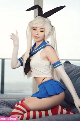 Belle Delphine [ belle-delphine-11 ] - How full do they look