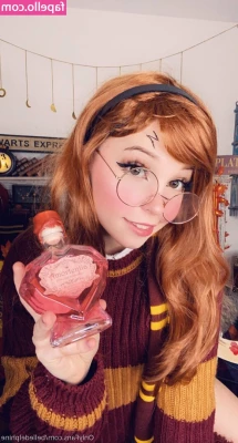 Belle Delphine [ belle-delphine-11 ] - Happy April Fools 😍x