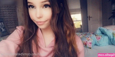 Belle Delphine [ belle-delphine-11 ] - heyy  message me for a surprise