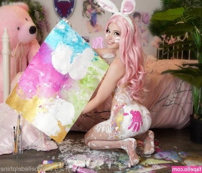 Belle Delphine [ belle-delphine-11 ] - Good afternoon! How is your day going love?! It’s almost Friday!! part 1