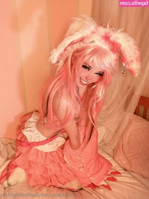 Belle Delphine [ belle-delphine-11 ] - Hey guys ! I haven’t been posting because there’s big changes