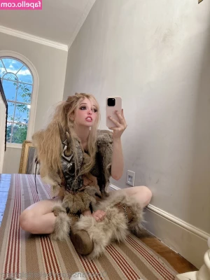 Belle Delphine [ belle-delphine-11 ] - Pos ya que