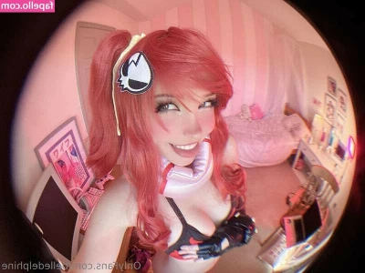 Belle Delphine [ belle-delphine-11 ] - no siempre estoy horny  también quiero hacerte el desayuno y