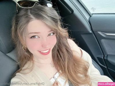 Belle Delphine [ belle-delphine-11 ] - Una masturbadita para poder dormir aún más delicioso