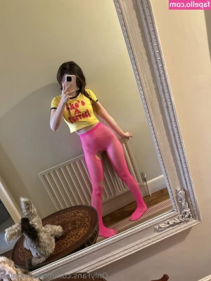 Belle Delphine [ belle-delphine-11 ] - Mirror, mirror on the wall who is slutiest of them all?