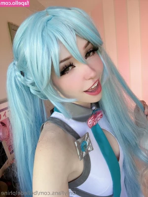 Belle Delphine [ belle-delphine-11 ] - Exercise Role Play