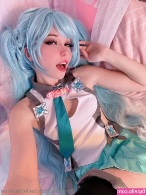 Belle Delphine [ belle-delphine-11 ] - Hello 👋 part 1