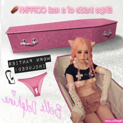 Belle Delphine [ belle-delphine-11 ] - i want you to sit right there and watch me touch myself. don’t look