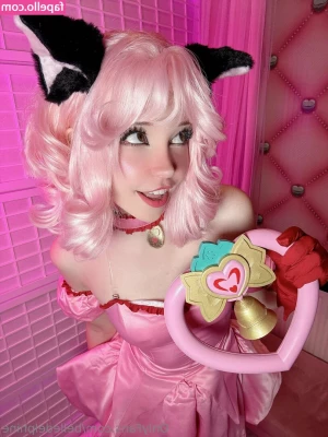 Belle Delphine [ belle-delphine-11 ] - Anyone want a nude video rating? I feel like seeing some cock👅 tip