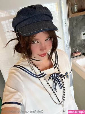 Belle Delphine [ belle-delphine-11 ] - 🥂 So happy right now 💋  🟡🟡Check your DM’s for this hot
