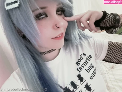 Belle Delphine [ belle-delphine-11 ] - My Snow Day message hopefully we get to have some fun!!!