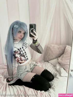 Belle Delphine [ belle-delphine-11 ] - help me