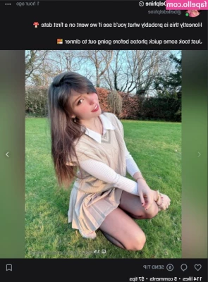 Belle Delphine [ belle-delphine-11 ] - My kisses or my tits