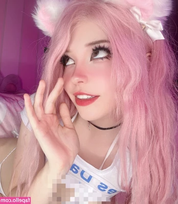 Belle Delphine [ belle-delphine-11 ] - Je t en supplie asperge moi de ton jus  Encore merci a hex sven pour