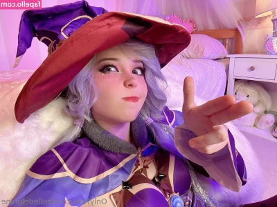 Belle Delphine [ belle-delphine-11 ] - First one was fast but felt so good I kept going