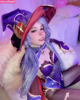Belle Delphine [ belle-delphine-11 ] - I bet you wished I moved my hands  huh