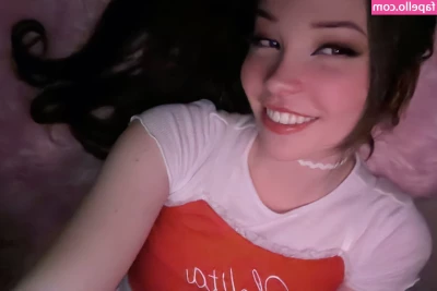 Belle Delphine [ belle-delphine-11 ] - Feliz día de reyes para todos,