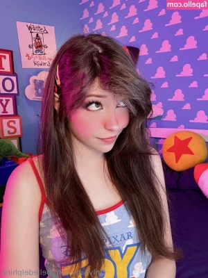 Belle Delphine [ belle-delphine-11 ] - Kivaa viikonloppua