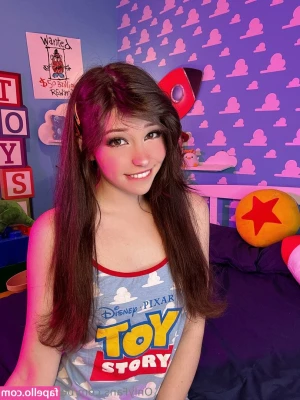 Belle Delphine [ belle-delphine-11 ] - Part 2   Can you use your tongue?