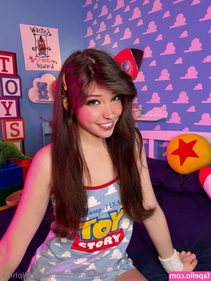 Belle Delphine [ belle-delphine-11 ] - I can open your eyes... Shhh...Coming soon...