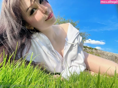 Belle Delphine [ belle-delphine-11 ] - Hey  Daddy  how do you like ass shots    Today I want to get a lot of