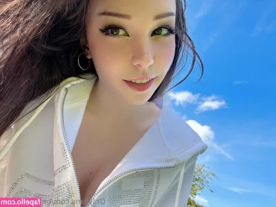 Belle Delphine [ belle-delphine-11 ] - Good morning my little subs  Here s some booty that needs worship