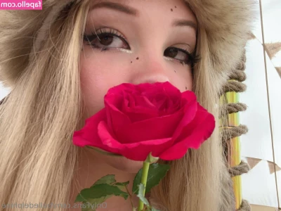 Belle Delphine [ belle-delphine-11 ] - Crotchless panties play