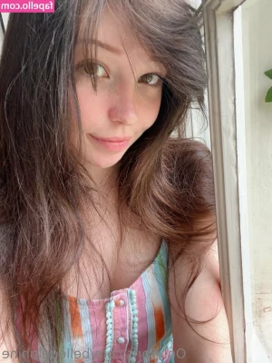 Belle Delphine [ belle-delphine-11 ] - MAIS UMA MANHÃ DE PICAO TODO ESFOLADO DURÃO PULSANDO EXALANDO UM