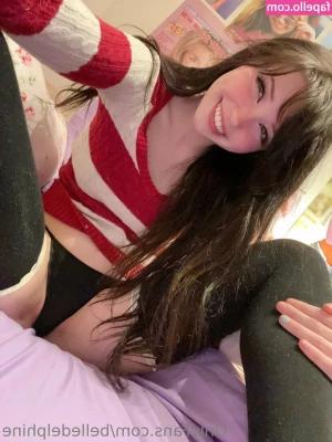 Belle Delphine [ belle-delphine-11 ] - I would love to hold these tits up as I moan your name! Ask me how to part 1