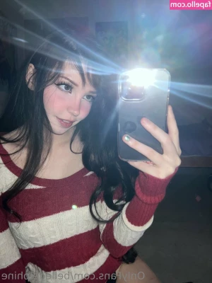 Belle Delphine [ belle-delphine-11 ] - Check your DM s soon