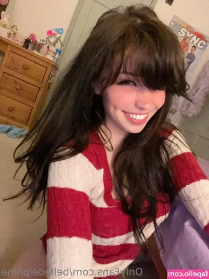 Belle Delphine [ belle-delphine-11 ] - #dessousdux le porno est il inclusif ?