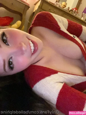 Belle Delphine [ belle-delphine-11 ] - tbt pierced nipples