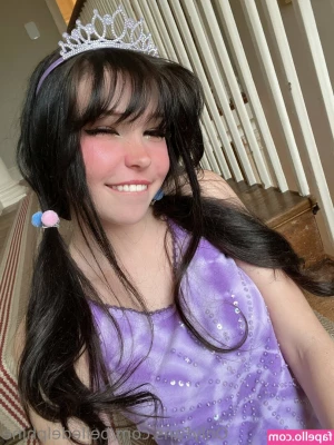Belle Delphine [ belle-delphine-11 ] - Some ppl have mentioned about feet content so here s a post for any