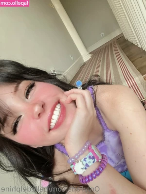 Belle Delphine [ belle-delphine-11 ] - Your micro dick is locked for life!