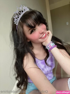 Belle Delphine [ belle-delphine-11 ] - Ass fat