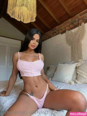 estefaa - Good morning and happy Friday
