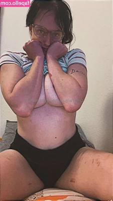 kingkinze99 - Follow my paid acct to see the mighty beast