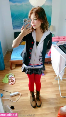 murrning_glow [ murrning-glow-1 ] - Tits or toes  Which would you suck on first