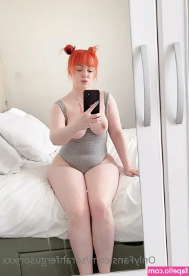 sarahfergusonxxx - Put your face in it 😚 it’s nice and warm 😉💕